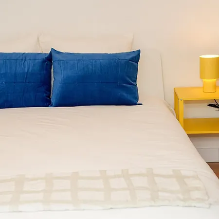 Apartment Friendly 1br & 1lr Apt, 15 Min Walk To Center